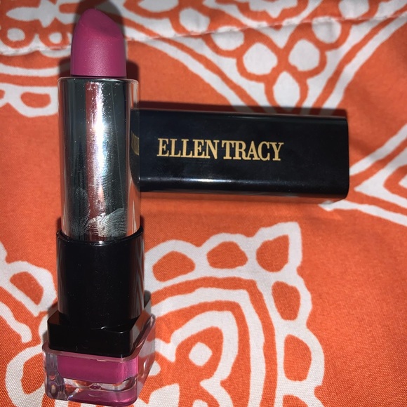 Ellen Tracy lipstick - Picture 1 of 3
